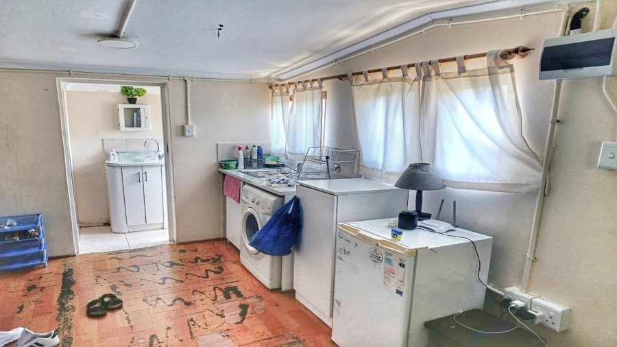 2 Bedroom Property for Sale in Idasvallei Western Cape